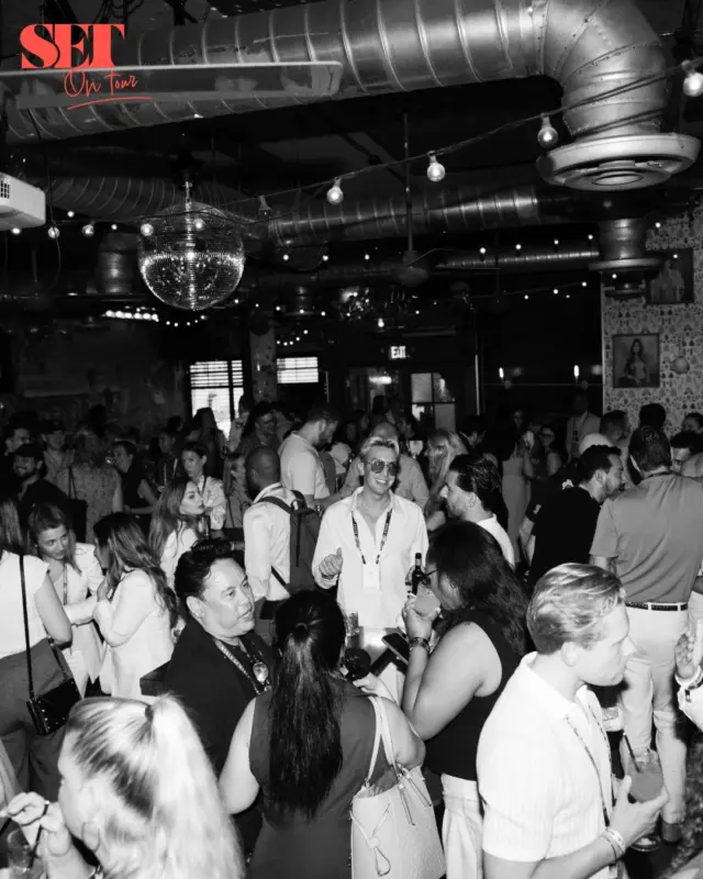 Last night, SET on Tour touched down in Miami. 🖤

We took over @sweetlibertymia with some of the East Coast’s biggest names in entertainment travel for an evening of cocktails, introductions and conversations that carried long after the first sip. 🥂

Plus, a few familiar faces from @le_miami stopped by. Different communities, same appetite for great connections.

Proof that SET doesn’t wait until November to get people talking.

#SET2026 #TheNextCut
